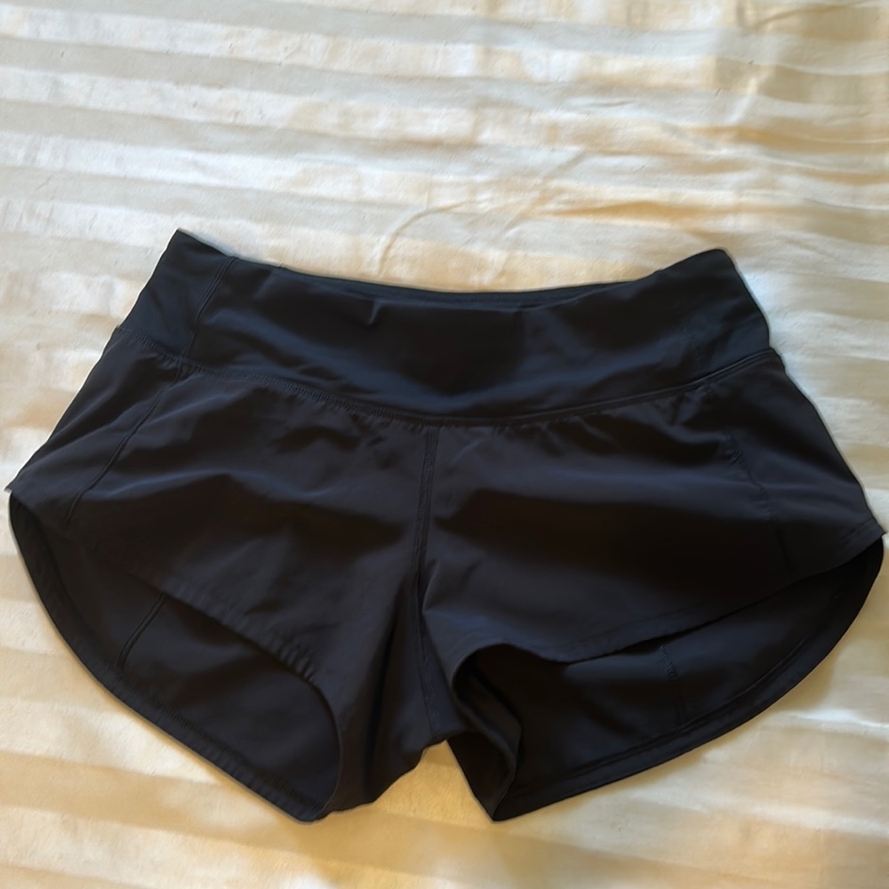 lululemon speed up shorts in black